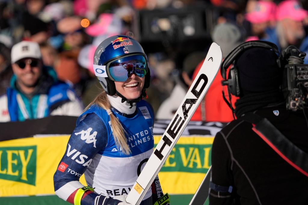 Happy und angriffslustig: Lindsey Vonn. - Foto: Robert F. Bukaty/AP/dpa