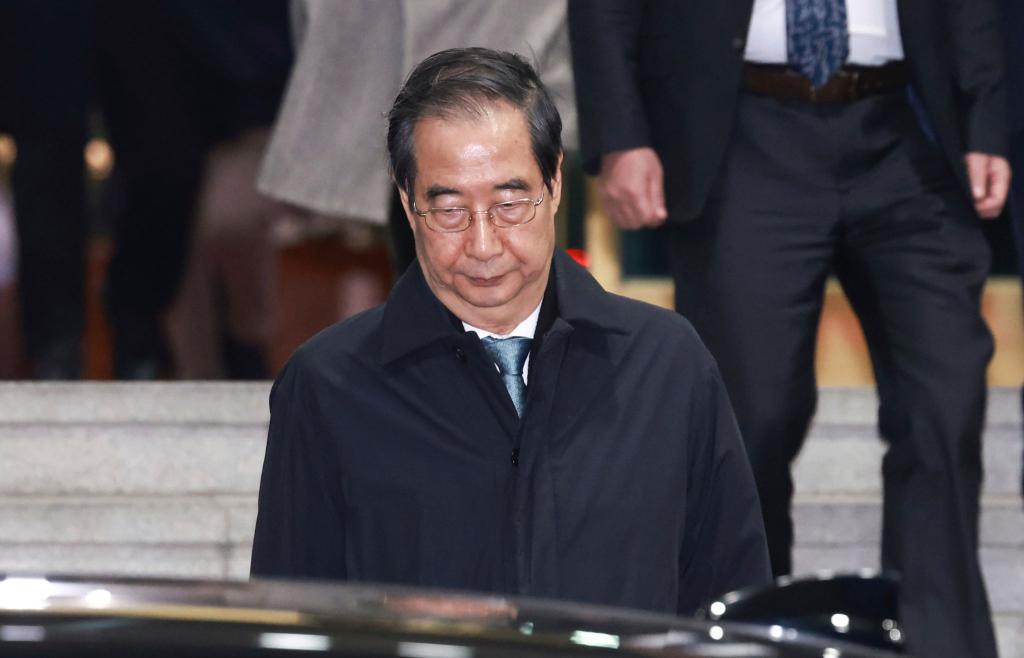 Das Parlament hat für die Amtsenthebung des amtierenden Präsidenten Han Duck Soo gestimmt. - Foto: Hong Hae-in/Yonhap/AP/dpa