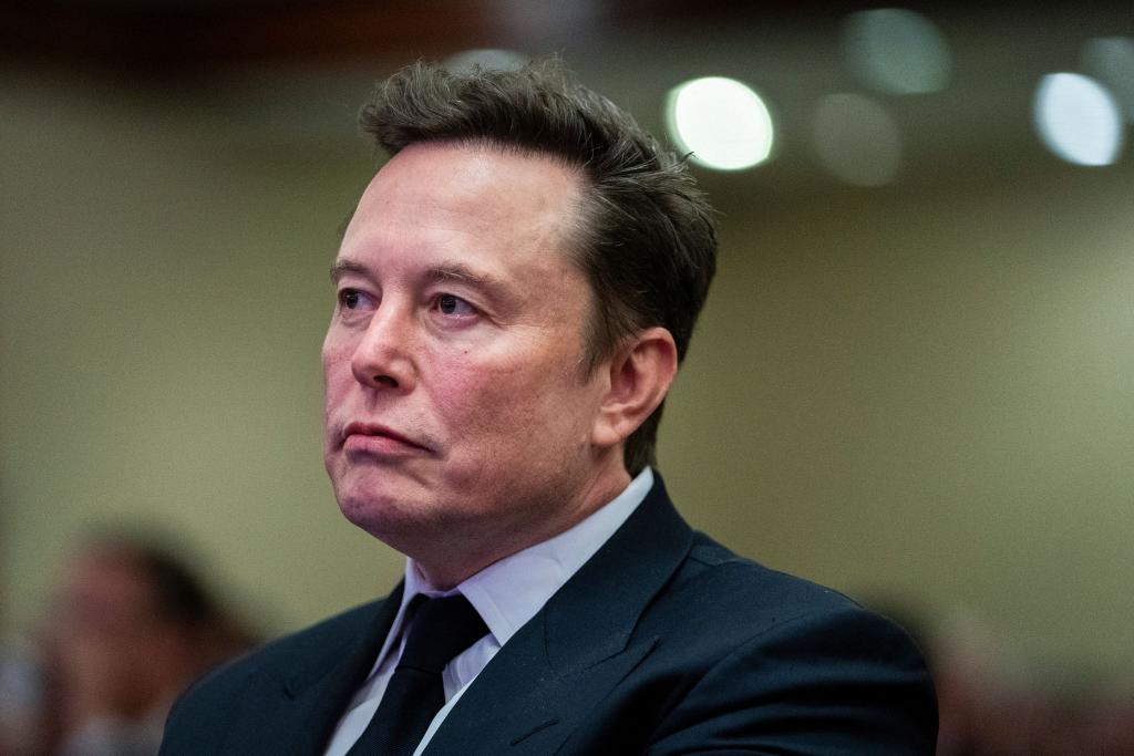 Die SEC wirft Elon Musk vor, Twitter-Aktionären über 150 Millionen Dollar zu wenig bezahlt zu haben. (Archivbild) - Foto: Allison Robbert/AFP Pool via AP/dpa