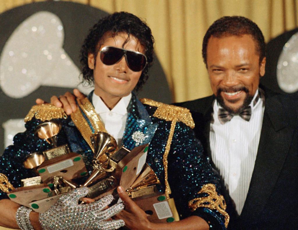 Für das Album «Thriller» wurden Michael Jackson und Quincy Jones mit mehreren Grammys ausgezeichnet. - Foto: Doug Pizac/AP/dpa