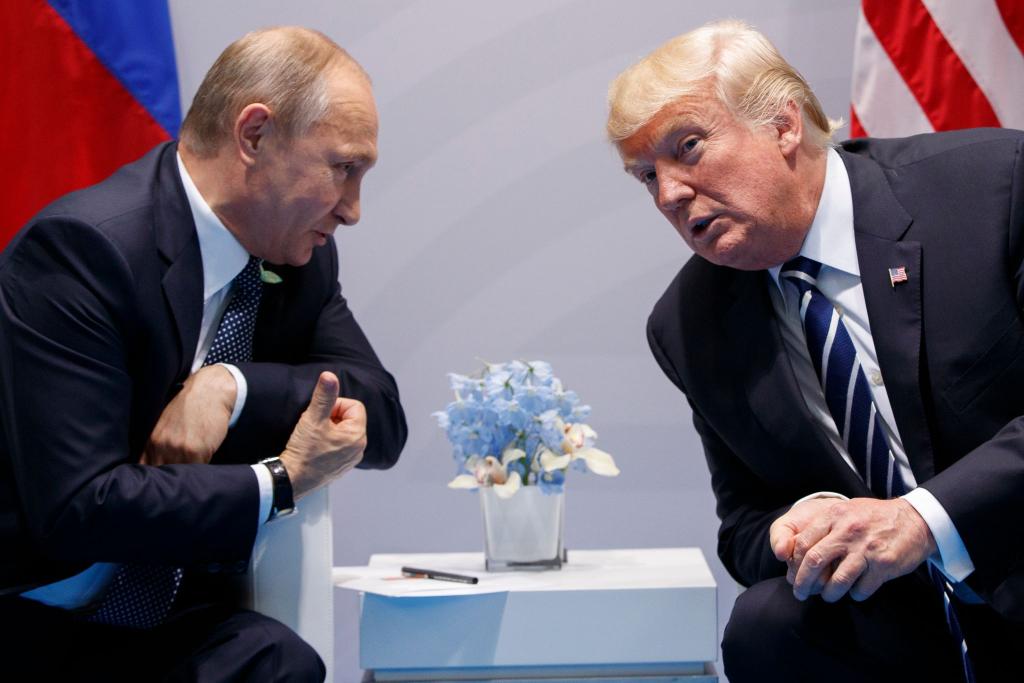 Der russische Präsident Wladimir Putin und sein US-Kollege Donald Trump sollen sich nach Angaben aus Moskau bald treffen. (Archivbild) - Foto: Evan Vucci/AP/dpa