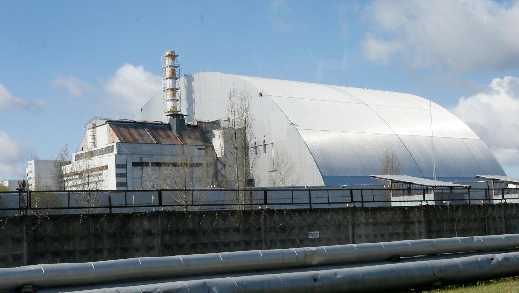 Der Schutzschild um das AKW Tschernobyl soll in der Nacht von einer russischen Drohne getroffen worden sein (Archivbild) - Foto: Efrem Lukatsky/AP/dpa