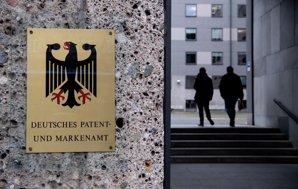 Die deutsche Industrie hat im vergangenen Jahr wieder mehr Erfindungen zum Patent angemeldet. (Symbolbild) - Foto: Sven Hoppe/dpa