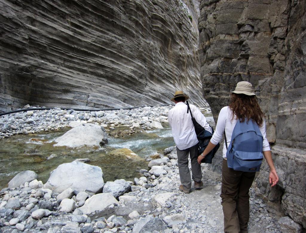 Beliebt, aber gefährlich: Samaria-Schlucht auf Kreta. (Archivbild) - Foto: Daniela David/dpa-tmn